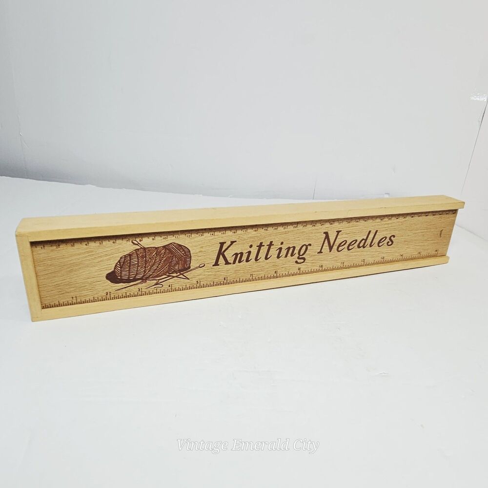 Vtg Natural WoodSlide Top Knitting Needles Keeper Box Storage Case Carved Ruler